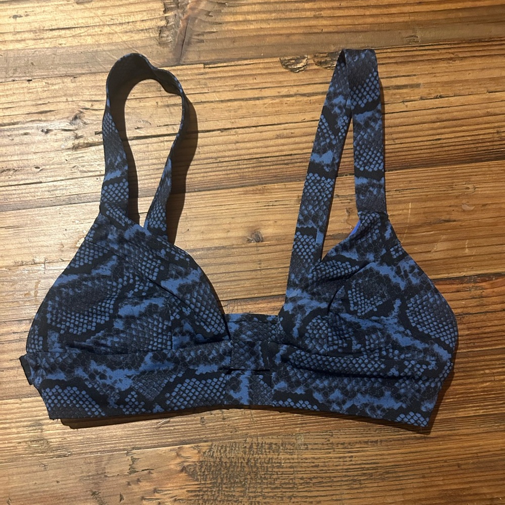 Bikini top